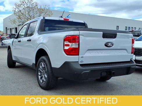 Certified 2025 Ford Maverick XLT w/ XLT Luxury Package AWD/4WD image 3
