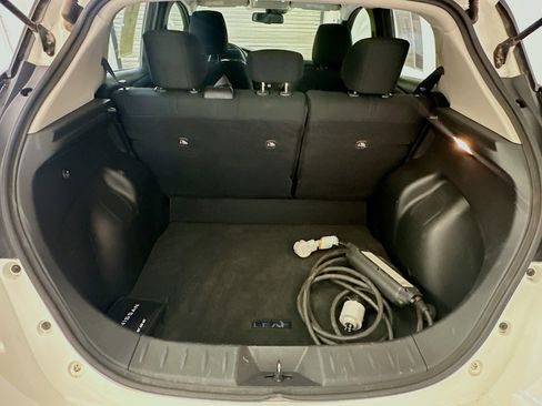Used 2025 Nissan Leaf SV Plus FWD image 30