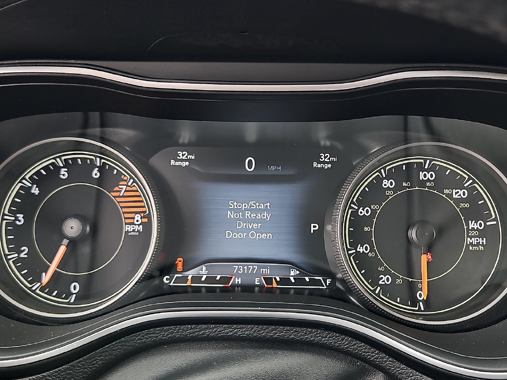 Used 2021 Jeep Cherokee Limited AWD/4WD image 23
