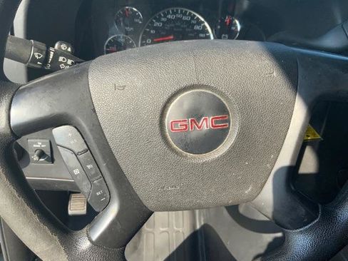Used 2013 GMC Savana 3500 RWD image 14