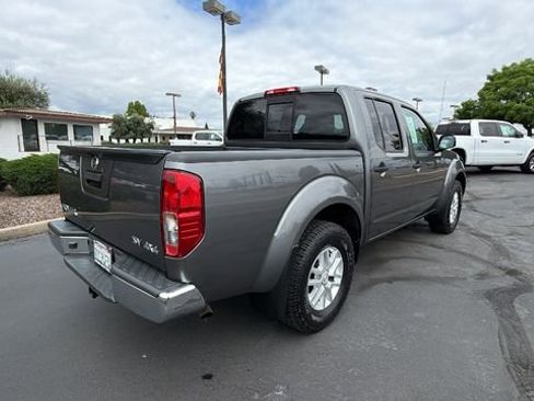 Used 2021 Nissan Frontier SV AWD/4WD image 4