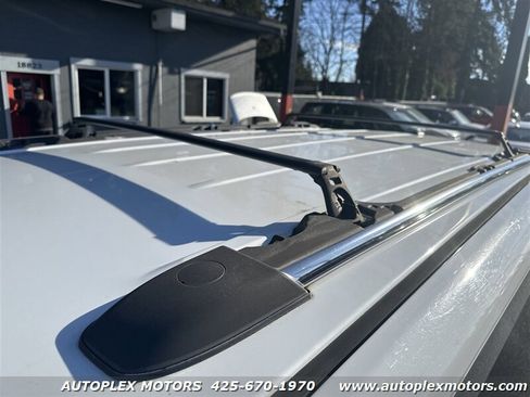 Used 2017 Dodge Grand Caravan SXT image 36