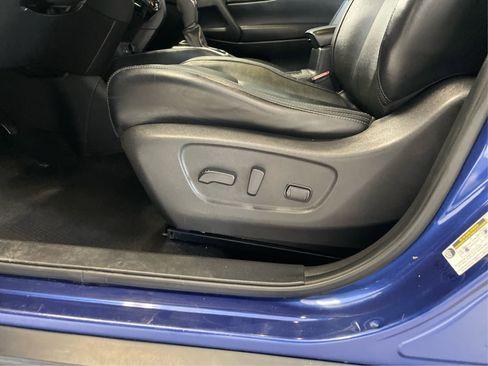 Used 2018 Nissan Rogue SL image 23