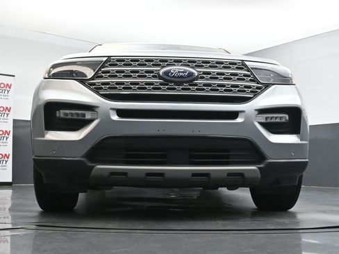 Used 2023 Ford Explorer Limited image 38