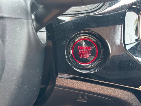 Used 2023 Honda Civic Sport image 23