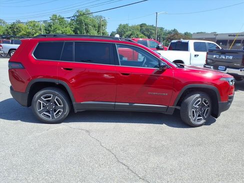 New 2026 Jeep Cherokee Limited AWD/4WD image 3
