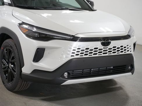 New 2026 Toyota Corolla Cross AWD Hybrid image 4