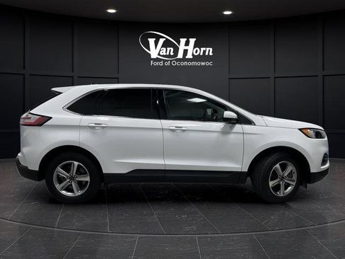 Used 2023 Ford Edge SEL w/ Convenience Package image 2