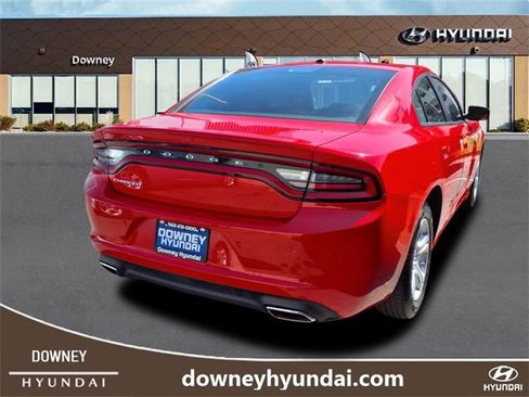 Used 2022 Dodge Charger SXT image 4