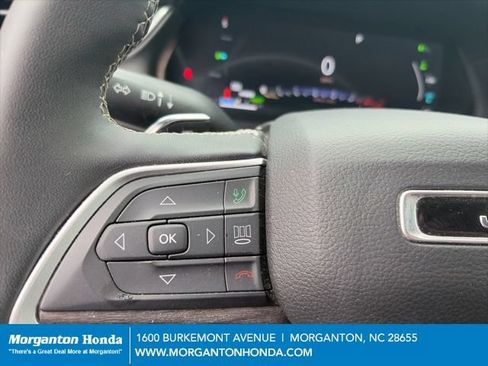 Used 2024 Jeep Grand Cherokee Limited 4xe AWD/4WD image 17