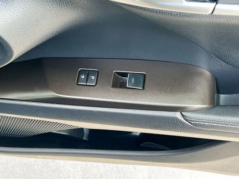 Used 2021 Toyota Camry XSE image 32