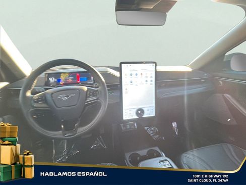 Used 2023 Ford Mustang Mach-E Premium image 23