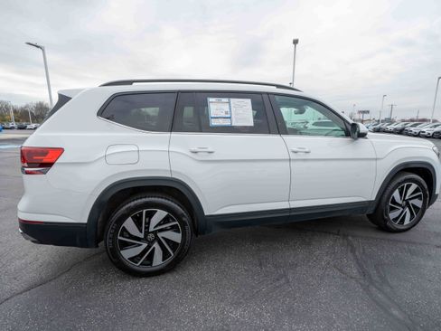 Used 2025 Volkswagen Atlas SE image 6