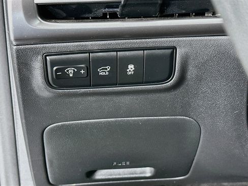 Used 2025 Hyundai Tucson SEL FWD image 17