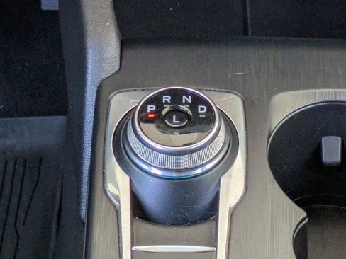 Certified 2023 Ford Escape Active AWD/4WD image 17