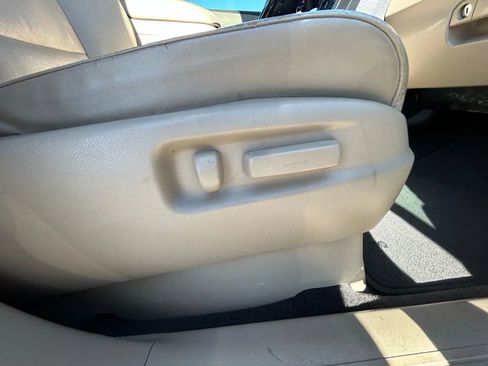 Used 2009 Honda Pilot Touring image 36