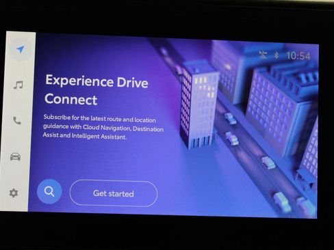 Used 2023 Toyota Highlander L image 45