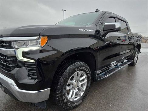 Used 2022 Chevrolet Silverado 1500 LT image 1