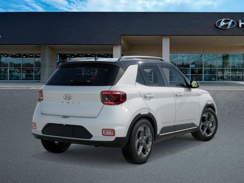 New 2026 Hyundai Venue SEL FWD image 4
