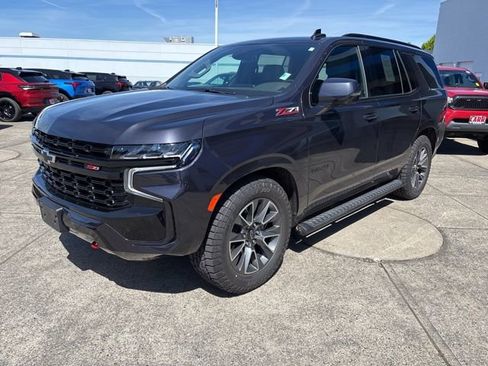 Used 2024 Chevrolet Tahoe Z71 w/ Z71 Off-Road Package image 4