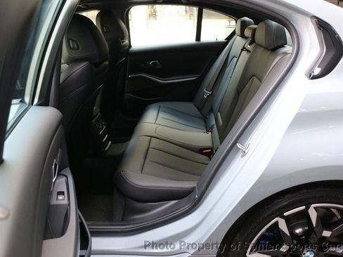 Used 2025 BMW M340i w/ Premium Package RWD image 31