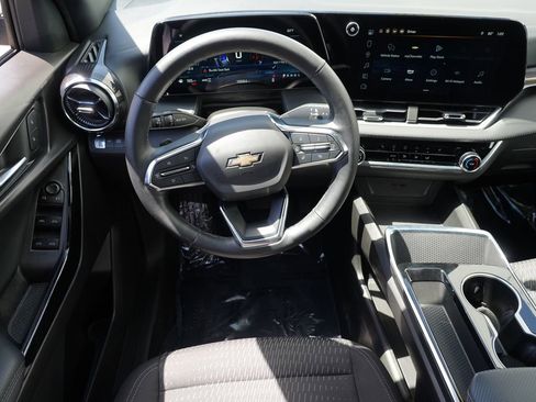 Used 2025 Chevrolet Equinox LT AWD/4WD image 20