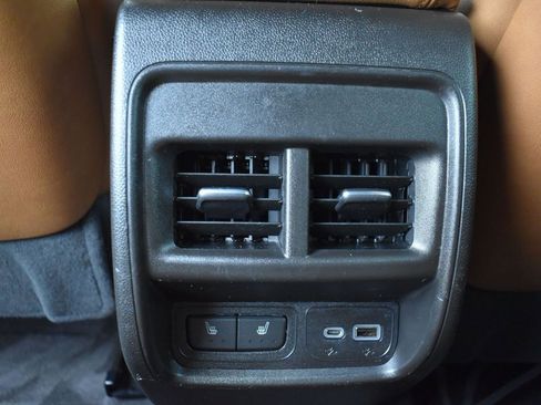 Used 2023 Cadillac XT4 Premium Luxury w/ Technology Package image 25