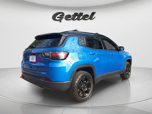 Used 2023 Jeep Compass Trailhawk w/ Trailhawk Elite Group AWD/4WD image 5