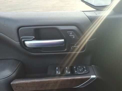 Used 2020 GMC Sierra 1500 Denali w/ Denali Ultimate Package image 17