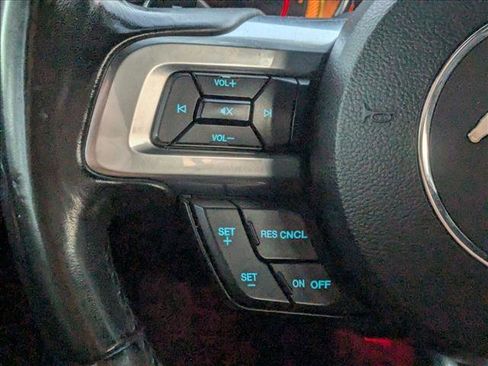 Used 2021 Ford Mustang Premium image 4