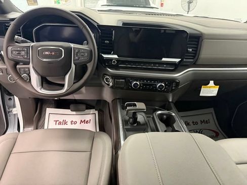 New 2026 GMC Sierra 1500 SLT w/ SLT Premium Plus Package AWD/4WD image 13