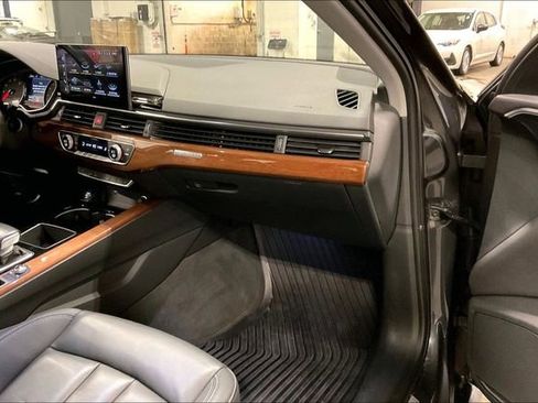 Used 2023 Audi A4 2.0T Premium w/ Convenience Package image 16