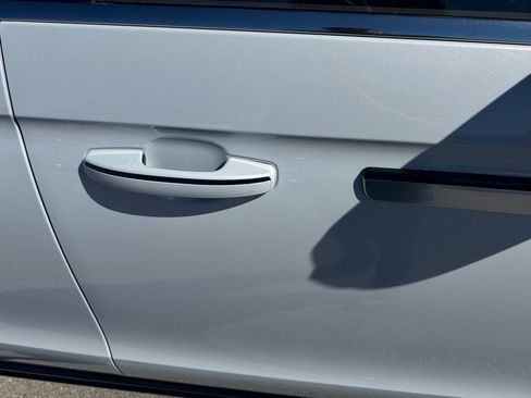 New 2025 Lincoln Navigator Reserve image 10