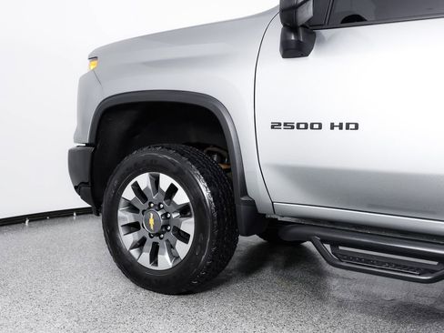Used 2024 Chevrolet Silverado 2500 Custom w/ Custom Value Package AWD/4WD image 6