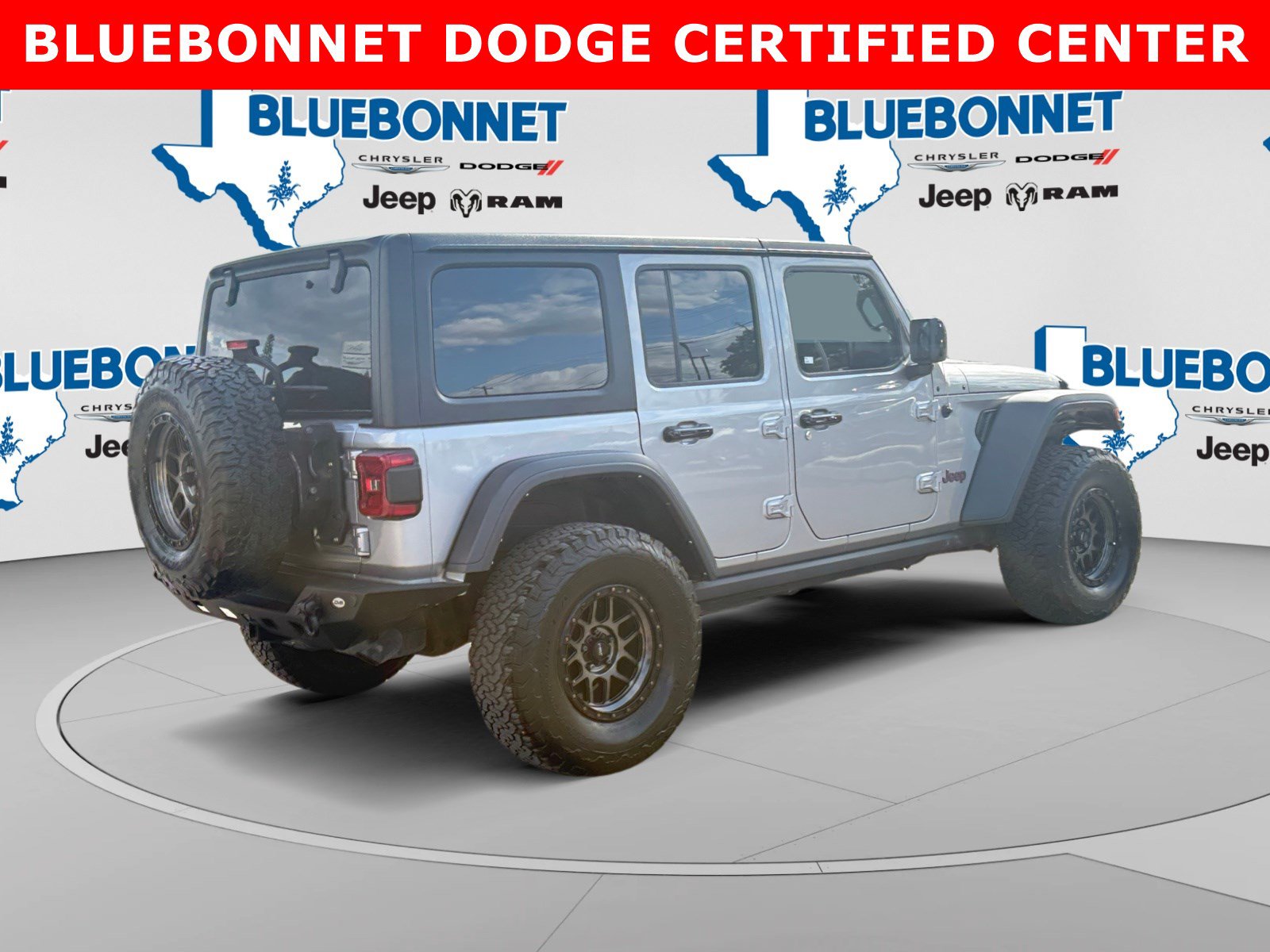 Used 2021 Jeep Wrangler Unlimited Rubicon AWD/4WD image 5