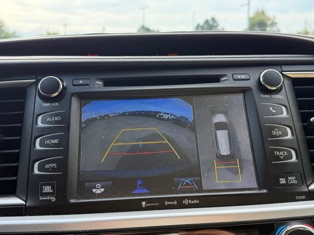 Used 2019 Toyota Highlander Limited Platinum AWD/4WD image 20