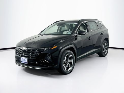 Used 2023 Hyundai Tucson Limited w/ Winter Package AWD/4WD image 1
