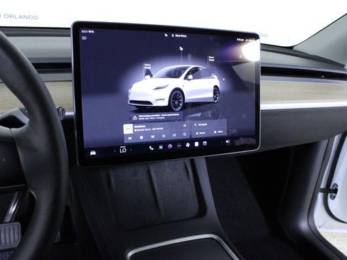 Used 2022 Tesla Model Y Long Range AWD/4WD image 21