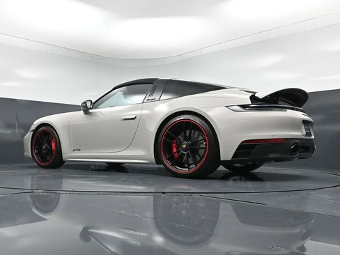 Certified 2024 Porsche 911 Targa 4 GTS AWD/4WD image 22