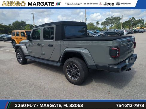 Used 2022 Jeep Gladiator Overland w/ Popular Equipment Package AWD/4WD image 8