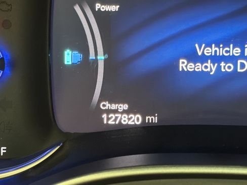 Used 2018 Chrysler Pacifica Touring Plus FWD image 22