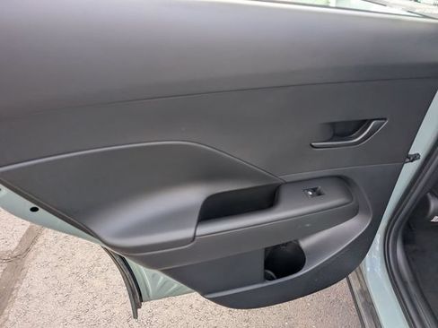 Certified 2025 Hyundai Kona SE AWD/4WD image 10