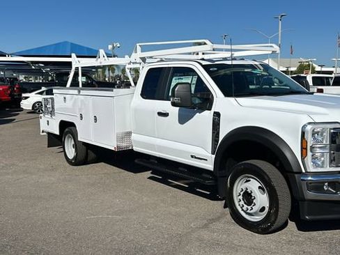 New 2025 Ford F550 2WD SuperCab Super Duty image 8