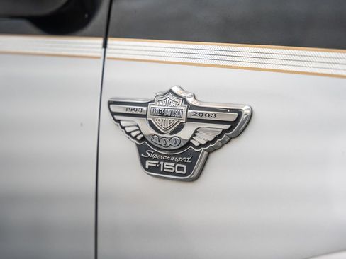 Used 2003 Ford F150 Harley-Davidson RWD image 11