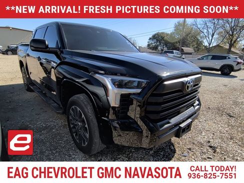 Used 2024 Toyota Tundra SR image 1