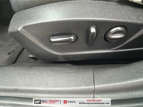 Used 2015 Chevrolet Malibu LT w/ Power Convenience Package image 15