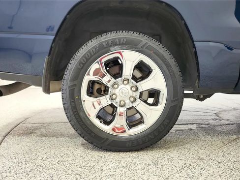 Used 2022 RAM 1500 Big Horn AWD/4WD image 14