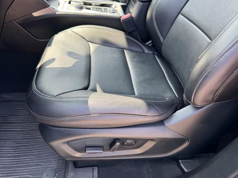 Used 2022 Ford Explorer Limited w/ Equipment Group 301A image 16