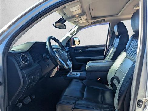 Used 2018 Toyota Tundra Platinum image 9