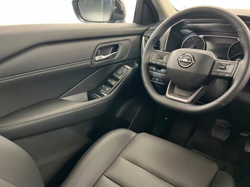 New 2026 Nissan Rogue SV image 11